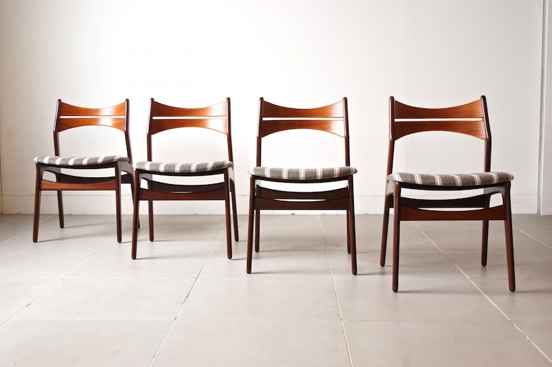 Bellbet | Model 310 Dining chairs by Erik Buck for Christiansen